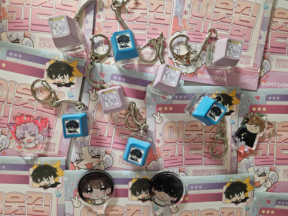 azoo_pik's tweet image. Ji9star and neutaaaa are so cute🫶🫶🫶. I must change my F1 to F12 keycaps to these on my keyboard 😍😍😍
#이웃집길드원 💜 #virtualstranger
@b_jakipnida