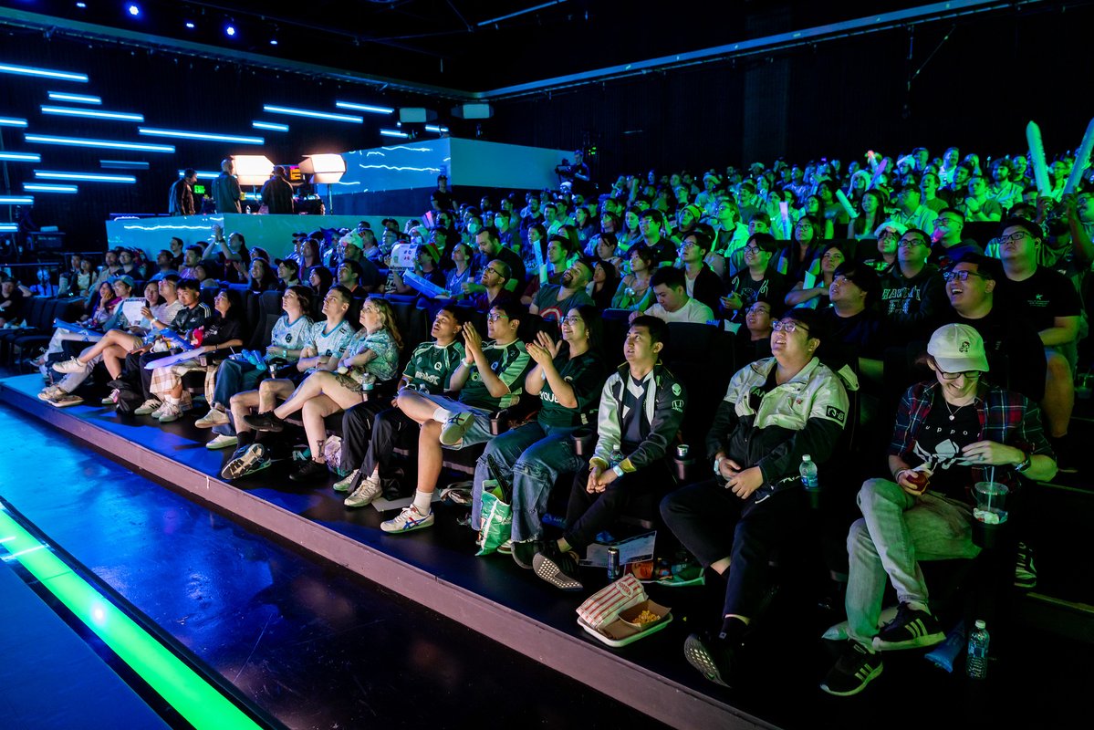 FlyQuest's tweet image. Opening LTA weekend is always better when we have the best fan base in League to cheer us on 馃檪
Still time to get tickets for our match tomorrow!
tixr.com/groups/ltanorth