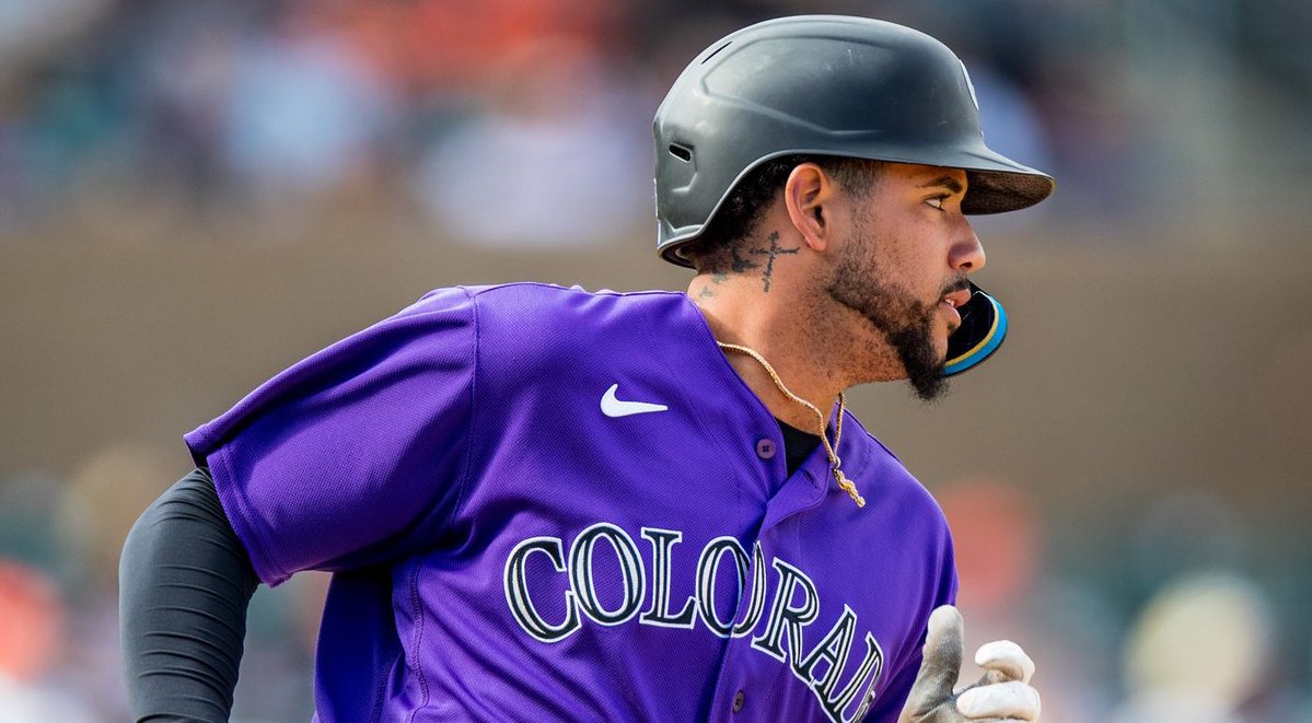 mikedeportes's tweet image. Breaking News: Colorado Rockies llaman al prospecto campocorto Warming Bernabel a las Grandes Ligas. Está bateando .301 en AAA #Colorado #Rockies