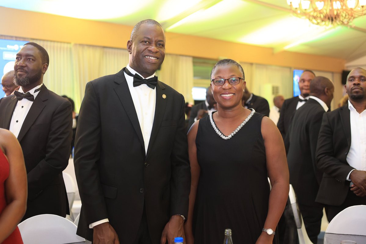 imbankug's tweet image. Our top executives, led by our CEO Robin Bairstow | @robinonsafari, Executive Director Sam Ntulume | @ntulumes, and Chief Business Officer Gibson Edward Nangono, Head of Marketing & Corporate Communications Annet Nakiyaga | @AnneNakiyaga , are honored to attend the installation…