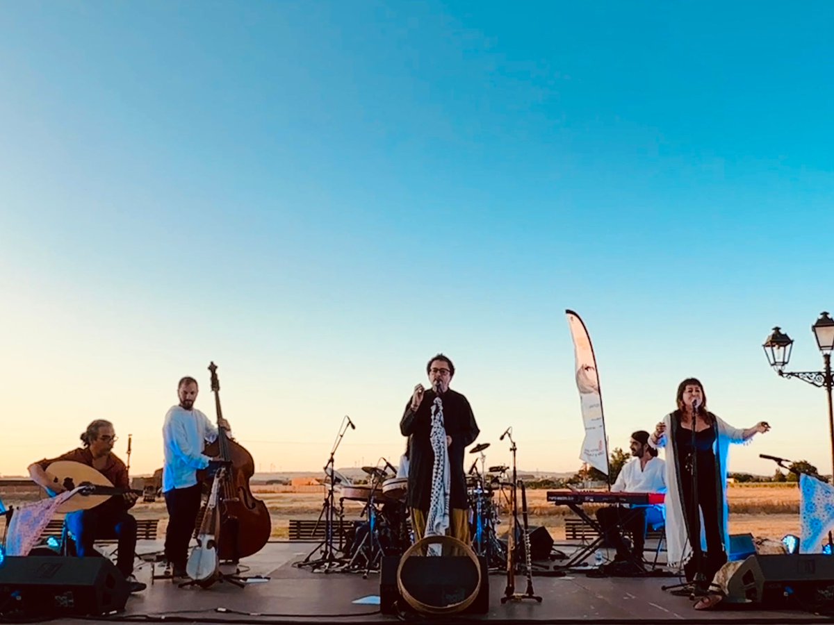 Escenario Patrimonio CyL (@escenariocyl) on Twitter photo 🎼 El espectacular exterior de la Basílica de San Juan de Baños, en Baños de Cerrato (Palencia), se transformó en el ‘Barrio Mudéjar’ de Carlos Soto Folk. Una fusión única de culturas y tradiciones musicales, en <a href="/EscenarioCyl/">Escenario Patrimonio CyL</a>
ℹ️ escenariopatrimoniocyl.es 🎼 El espectacular exterior de la Basílica de San Juan de Baños, en Baños de Cerrato (Palencia), se transformó en el ‘Barrio Mudéjar’ de Carlos Soto Folk. Una fusión única de culturas y tradiciones musicales, en <a href="/EscenarioCyl/">Escenario Patrimonio CyL</a>
ℹ️ escenariopatrimoniocyl.es