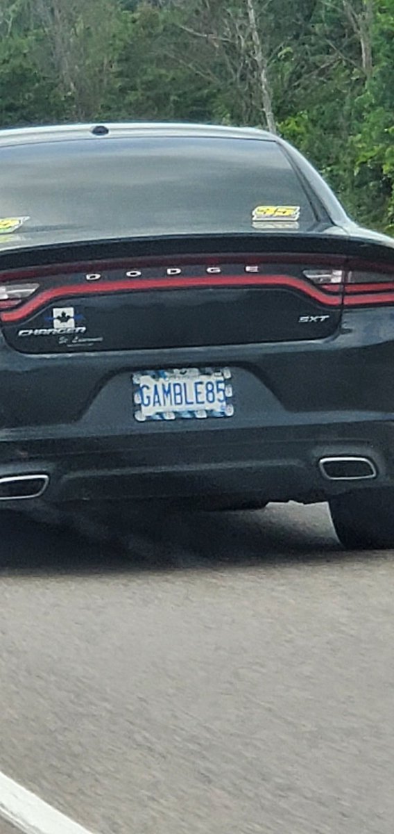 Xpeggr's tweet image. Is that @MiltStegallTSN driving ahead of us on his way to set up for the @TorontoArgos game tmrw? #85 #notagambler