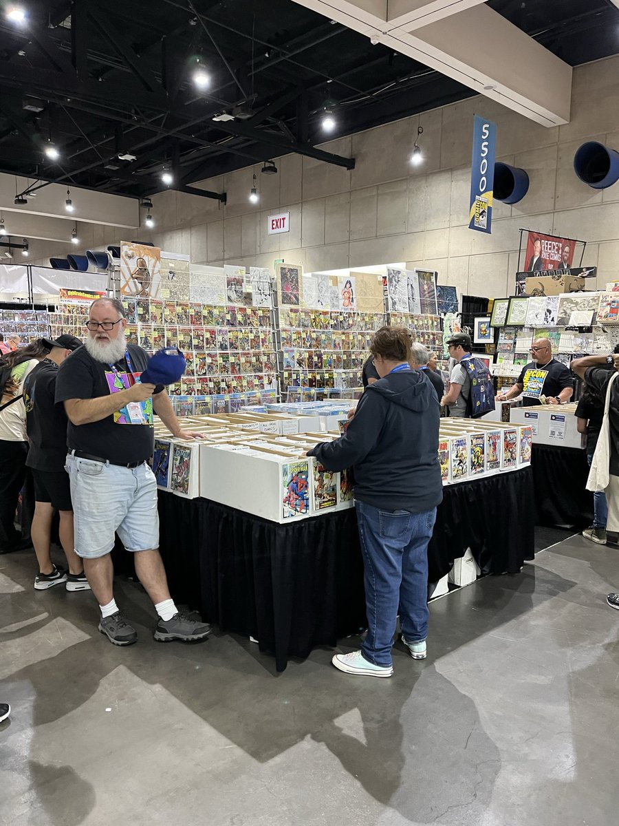 trolllordgames's tweet image. Steve ventured out to Comic Con! Check out these pics from his adventures. What should he do while he's out there?
