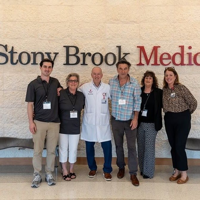 SBM_EVP's tweet image. Thank you to the Baldwin family for their recent visit and for continuing to support #cancer care and research. From the Carol M. Baldwin Breast Care Center to the innovation happening across our Cancer Center, their impact continues to be deeply felt. #WeAreStonyBrookMedicine