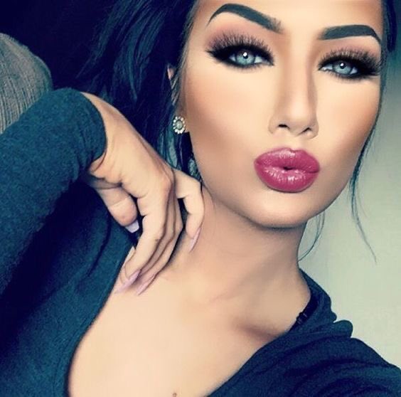 💋