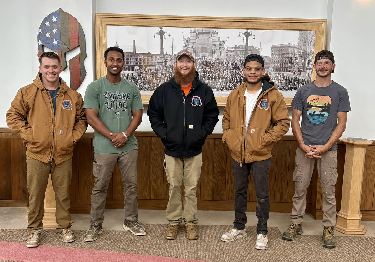Join us in congratulating 5 of our newest journeymen carpenters out of our Northeast Ohio Training Center! Best of luck to Byron, Nathan, Jesse, D'Ante, and Luke as you each venture out into the rest of your careers!

#CMWCarpenters #BuildWithUs #UnionProud