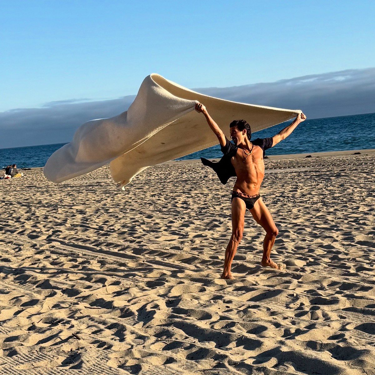 Madison Hildebrand tweet media
