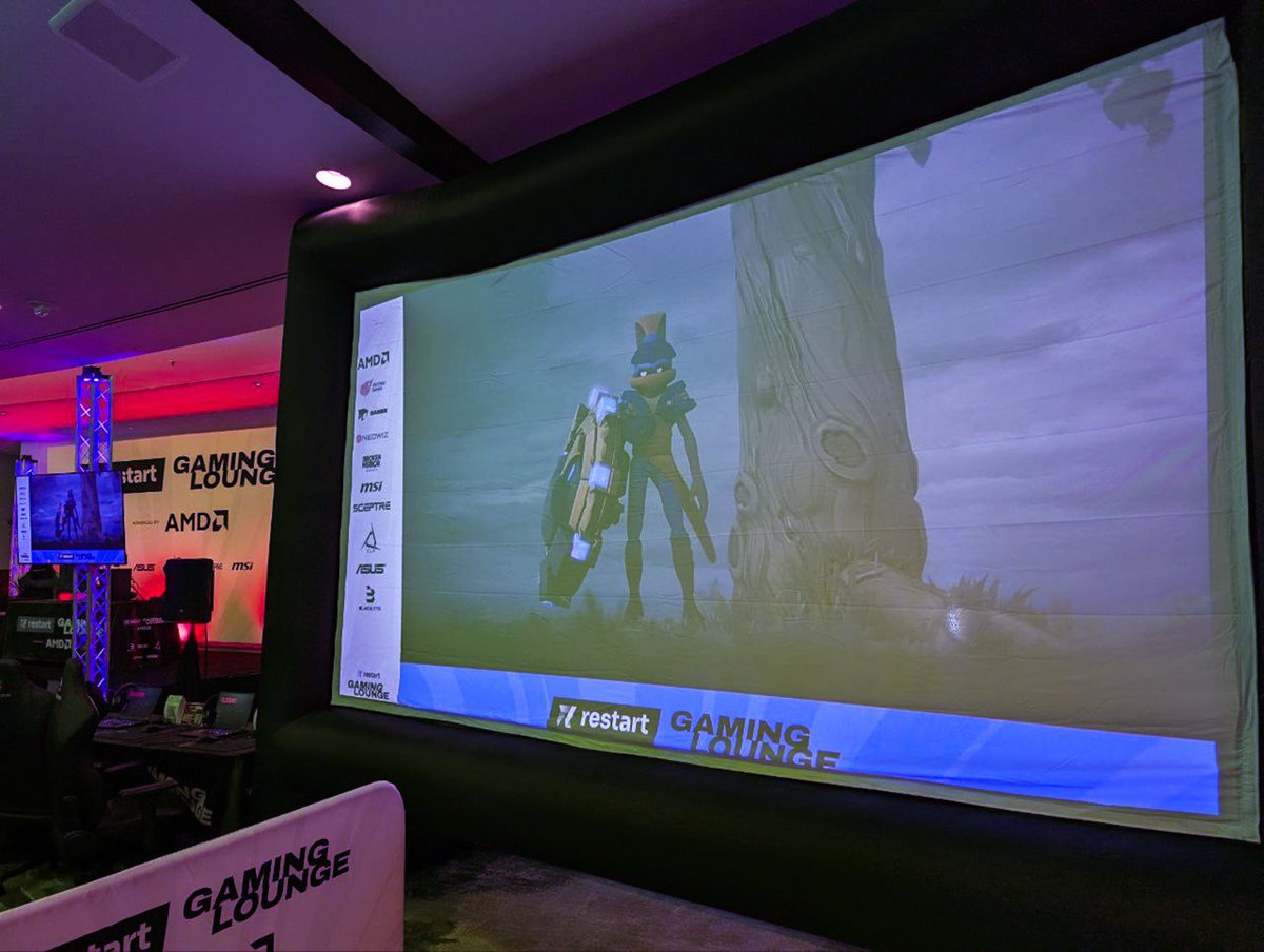 Twirlbound's tweet image. The Knightling is playable at San Diego Comic Con over the next few days! Come and check out the Outskirts demo live✨️👀 #sdcc #indiedev