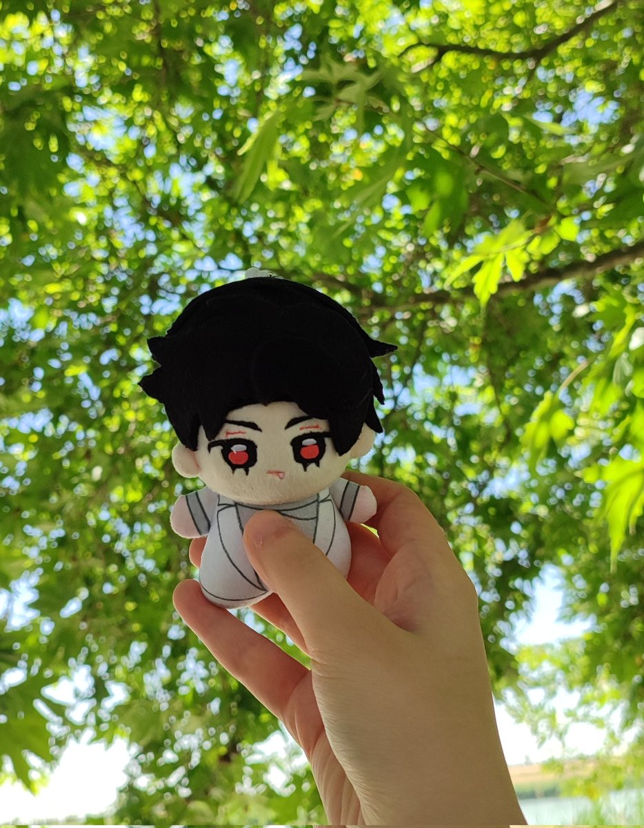 bokuaka0's tweet image. Düşünsene first datede benle buluşuyorsun aniden çantamdan Ivanı çıkarıp fotoğraflarını çekmeye başlıyorum