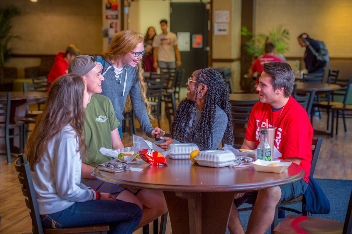 LewisUniversity's tweet image. Do you know about De La Salle Hall at #LewisU? 

Here you can: 
- Visit the bookstore📚
- Eat at Courtyard Café🍽️ 
- Check out the radio &amp;amp; TV broadcasting station📺 
- Play a game at the Esports Lounge🎮 
- And more!

#PhotoFriday