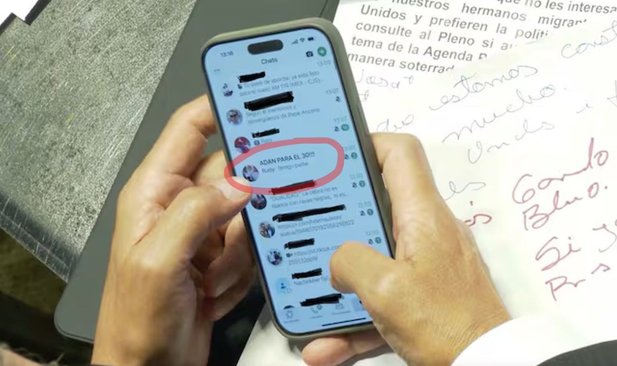 ChicShion's tweet image. Del whats de adán augusto y sus adanos vemos q no tienen madre ni vergüenza, aun tienen el sueño húmedo de llevar a su presunto jefe criminal a la presidencia en el 2030, sin contar, ademas,la humillada épica en la interna del 2024 🤡