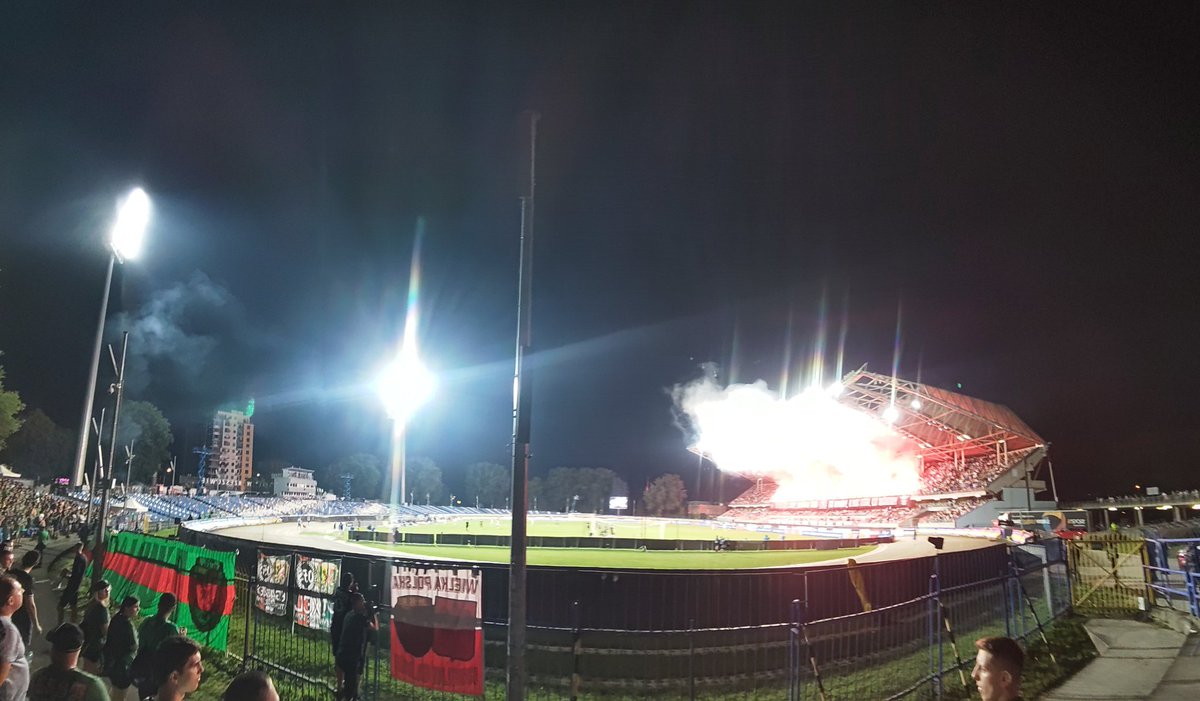 Krystian tweet media