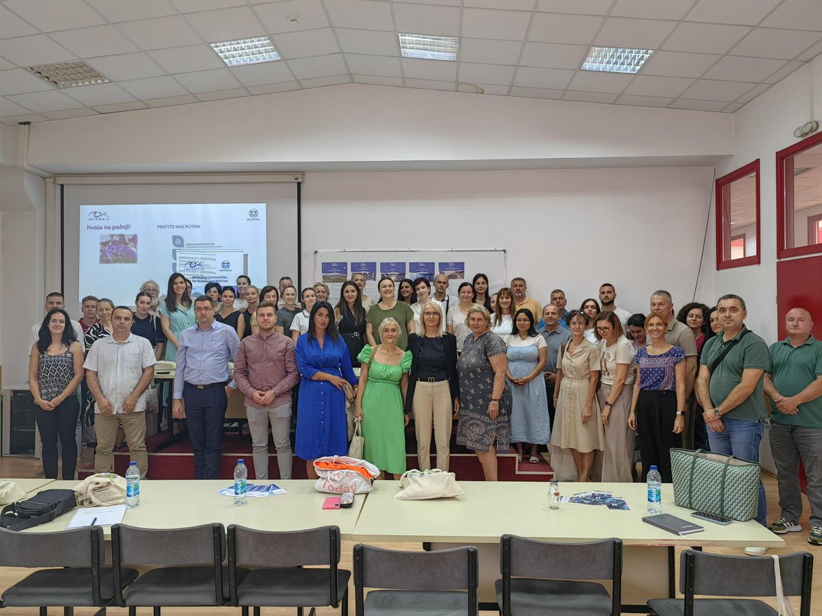 BRIDGEWAT_'s tweet photo. ๐ Over 60 participants joined the 3rd @BRIDGEWAT_ workshop in Banja Luka!
Experts from ๐ซ๐ท๐ฎ๐น๐ง๐ฆ shared innovations in chemical water pollution monitoring & @imermaid_eu tools.
๐ง Clean water needs collaboration, innovation, and action.
#iMERMAID #IPERS #BRIDGEWAT https://t.co/fdUSjH1vL7