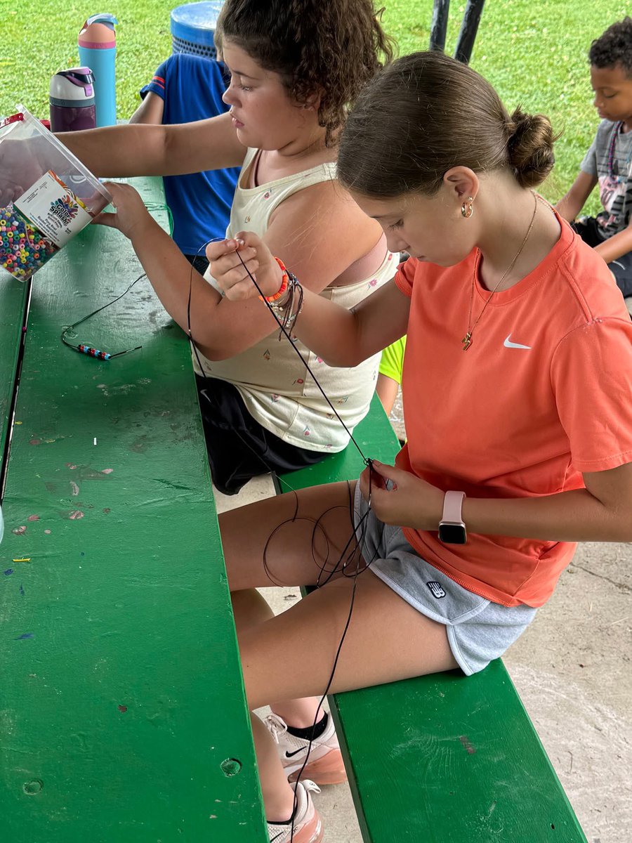 MCCoyCountyExec's tweet image. It was a colorful week at Albany County Parks & Recreations Art Camp in Ravena! Our young artists got creative with bead bracelets & necklaces, sketched some awesome drawings, and wrapped up one of the days with tie-dying shirts! So much fun packed into one week, and we are so…