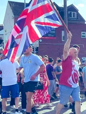 Dr Louise Raw (@louiserawauthor) on Twitter photo SHAME ON YOU <a href="/LeeAndersonMP_/">Lee Anderson MP</a> .
You incited a riot today in Sutton in Ashfield, bottled it, & left local non-fascists to be surrounded by violent ex EDL & others shouting ‘P*ki c*nts go home!’
Other locals had to help keep everyone safe
YOU PUT YOUR OWN CONSTITUENTS IN DANGER! SHAME ON YOU <a href="/LeeAndersonMP_/">Lee Anderson MP</a> .
You incited a riot today in Sutton in Ashfield, bottled it, & left local non-fascists to be surrounded by violent ex EDL & others shouting ‘P*ki c*nts go home!’
Other locals had to help keep everyone safe
YOU PUT YOUR OWN CONSTITUENTS IN DANGER!