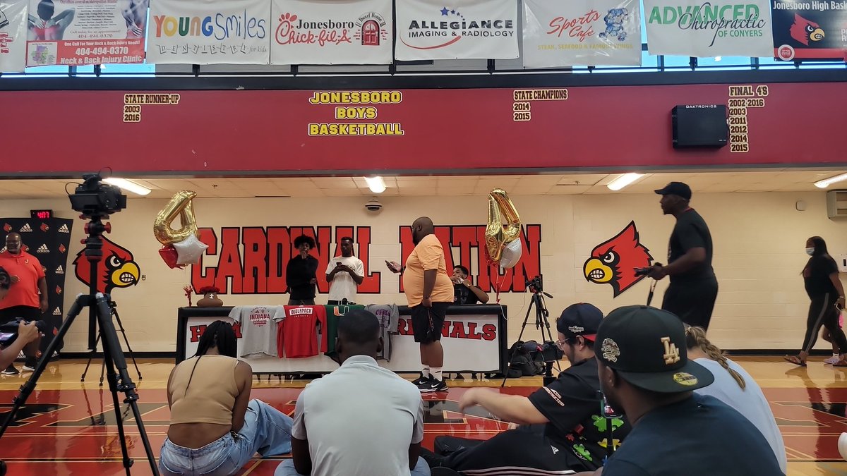 ArvonBacon's tweet image. Cortez Redding Commitment Day
4 Schools In Play
Miami NC State Indiana & Ole Miss