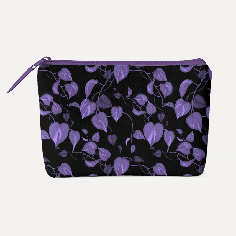 studiovickn's tweet image. Nécessaire &quot;Jibóia Brasil (violeta)&quot; &amp;gt;&amp;gt; 
colab55.com/@vivinicolin/n…