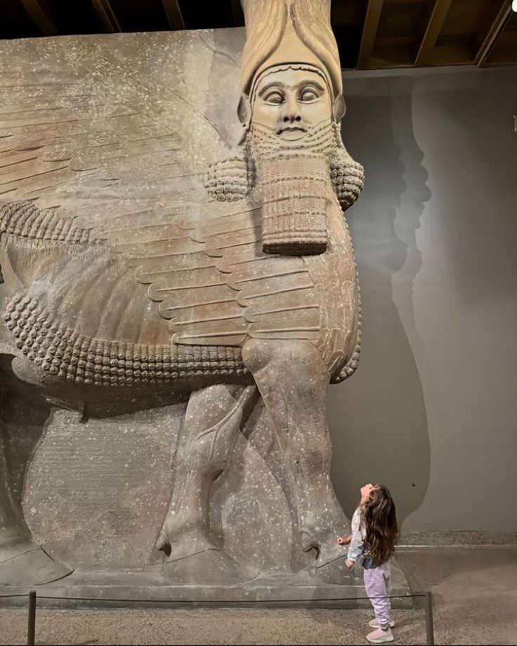 DrAleeAlvi's tweet image. “I [Ashurnasirpal II] built a palace… and set up at its gates the great shedu [Lamassu], the protective spirits, whose terrifying splendor overwhelms enemies, guarding the entrance of my throne room.”
Ashurnasirpal II’s Palace Inscription (Nimrud, c. 865 BCE)

In the…