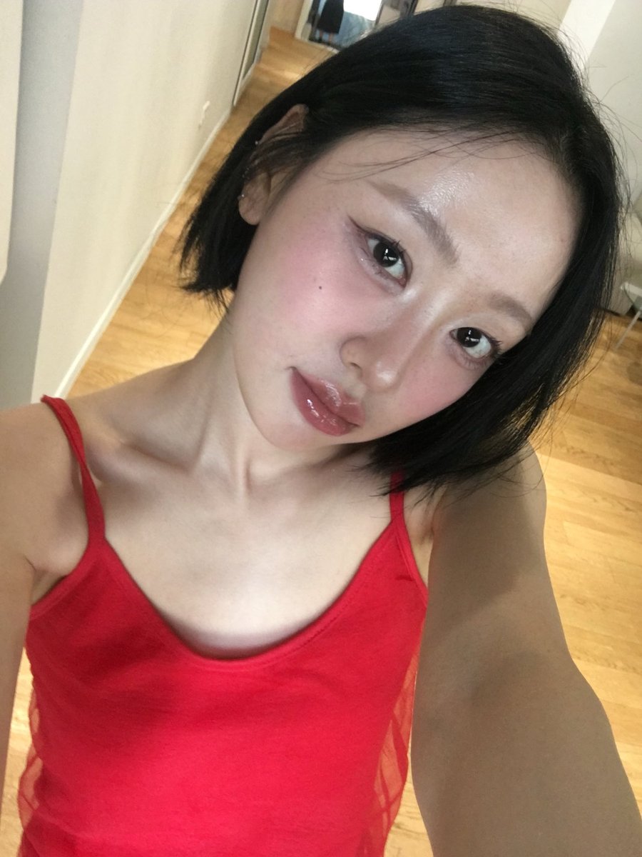 boorbis's tweet image. it’s a bob now!