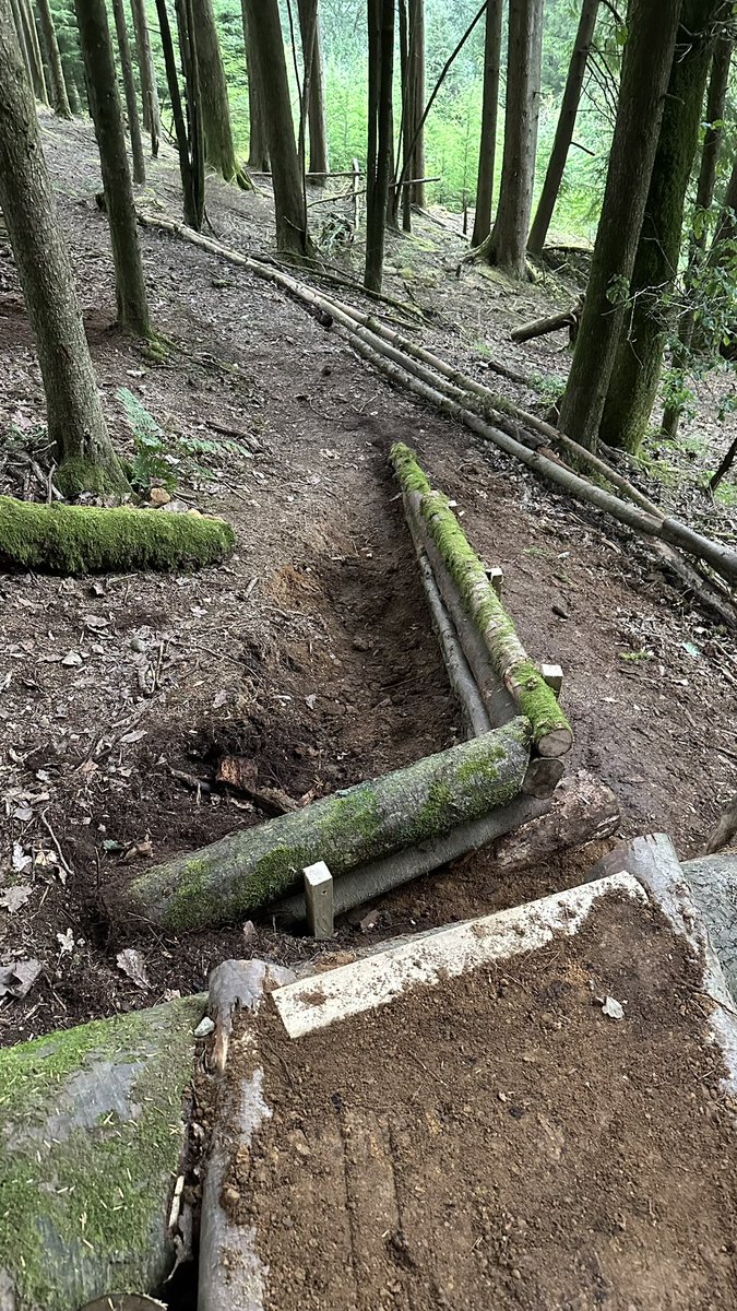 3 hours on the tools. All quiet in the woods save for an old guy making things and my impact wrench! Should be finished tomorrow and then we open for good times. #mtb #trailfairies