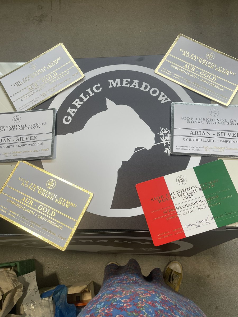 Garlic Meadow tweet media