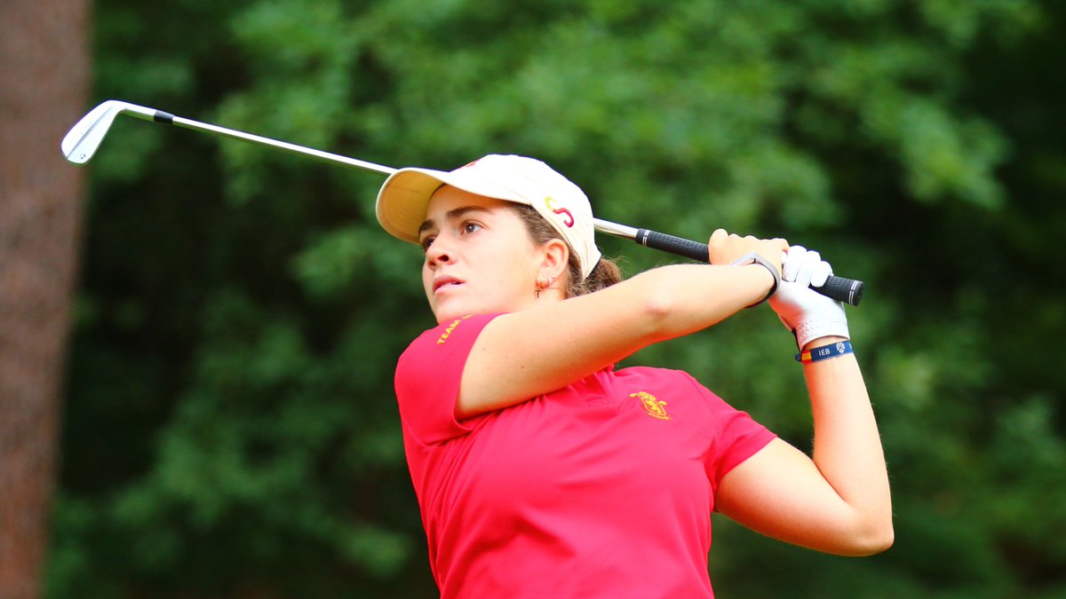 rfegolf's tweet image. Paula Martín y Balma Dávalos ponen patas arriba el 𝗘𝘂𝗿𝗼𝗽𝗲𝗼 𝗜𝗻𝗱𝗶𝘃𝗶𝗱𝘂𝗮𝗹 𝗙𝗲𝗺𝗲𝗻𝗶𝗻𝗼.
La madrileña lideraba en solitario cuando se paró el juego; marchaba con -10 en 15 hoyos.
Andrea Revuelta y Paula de Francisco, también en el Top provisional.
¡Vamos!👊🇪🇸…