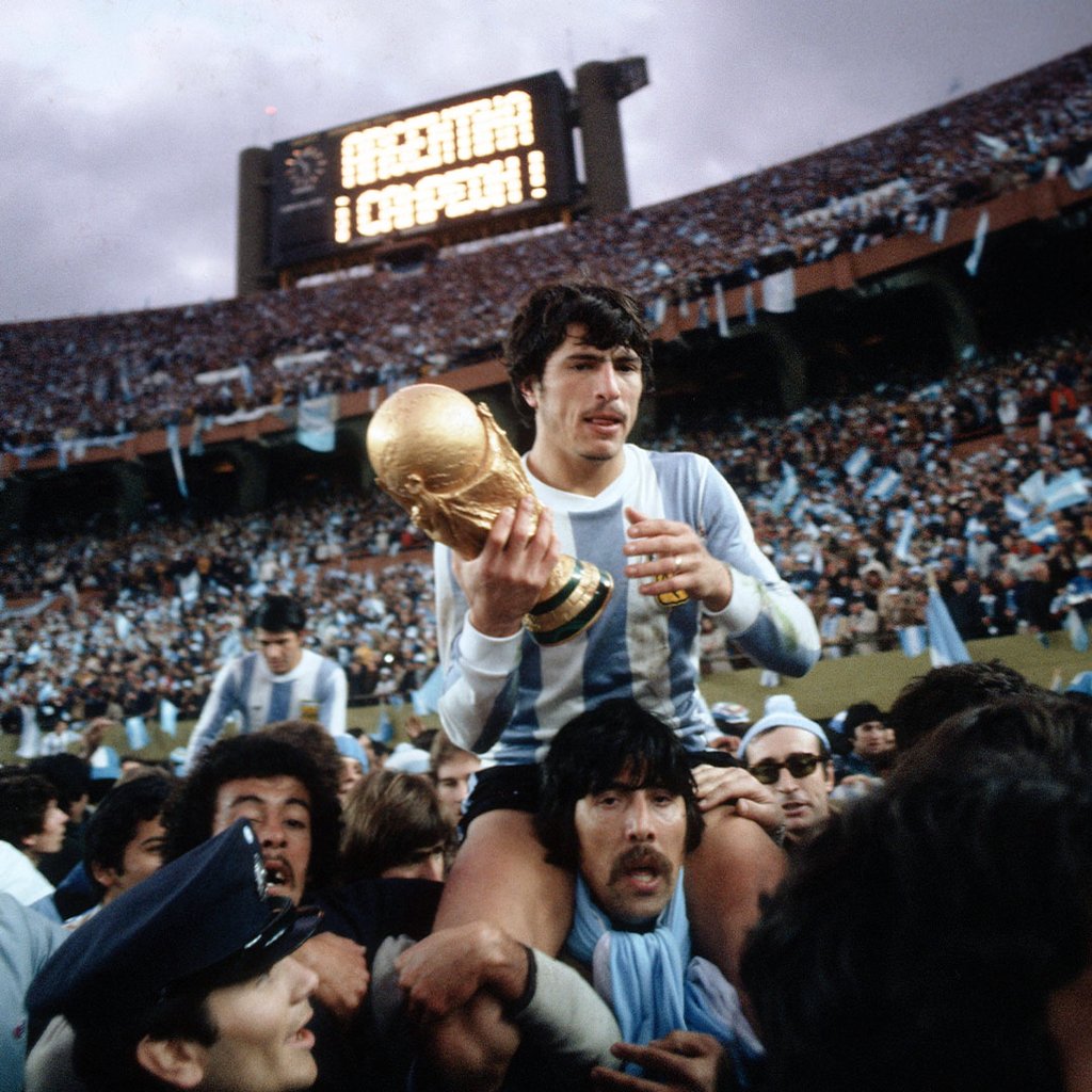 SuperbFootyPics's tweet image. What A Picture
1978