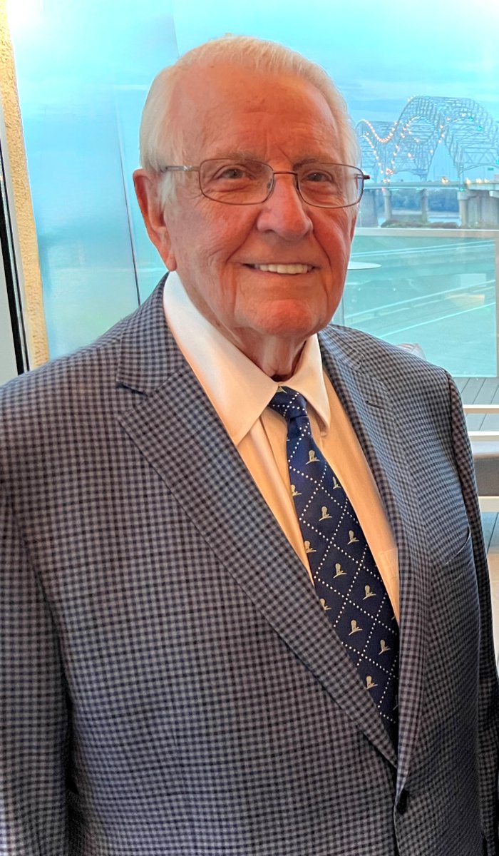 WMCActionNews5's tweet image. JUST IN 🚨 Former Shelby County Mayor William “Bill” Morris Jr. died peacefully at the age of 92 on Friday, family members confirm. tinyurl.com/23g3hv4t