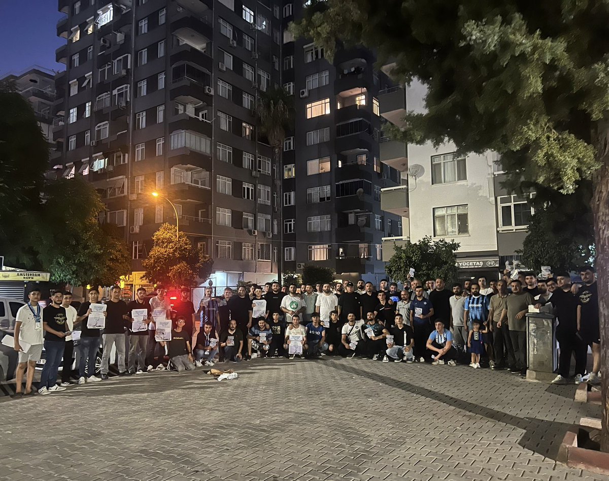 Bugün kampanyamızı halka ve esnafımıza anlatmak için sokaklara çıktık. Güzel geri dönüşler aldık, destek sözleri duyduk. 
Aralarından görmezden gelenlerde oldu.
Ancak herkes bilmeli ki:
Bu şehirde ekmek yiyen, bu şehirde iş yapan hiç kimse bu sevdaya kayıtsız kalamaz.
Bu sevdanın