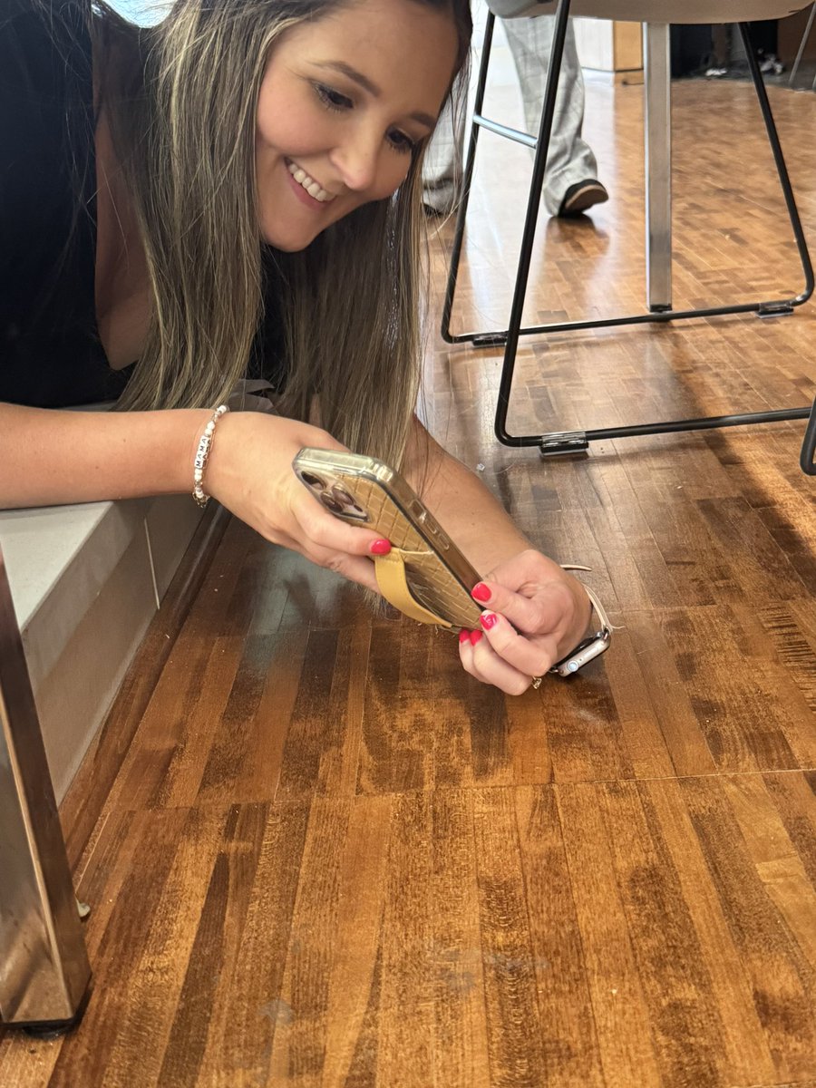 amandarmichael8's tweet image. We had a fun scavenger hunt with our new staff! They found important rooms while recovering wolves! @utleywolves #WeLoveRockwallISD