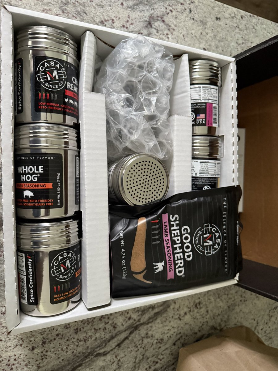 TapRootsFood's tweet image. Got the wife’s permission for a butcher shop stop on the way home, snagged a couple tri-tips, some pork chops, some gleezy double smoked brisket dogs, and a tub of tallow because I’m running low. Also got a massive care package from @CasaMSpice that is going to get used on a tri…