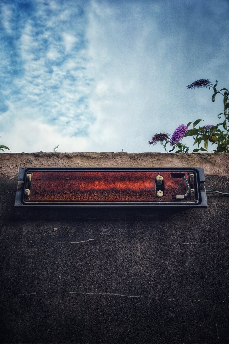 Aaronsidewhite's tweet image. 'Liminal'
Last night's wander (6/6)
#Gallery365in2025
@Gallery365photo
