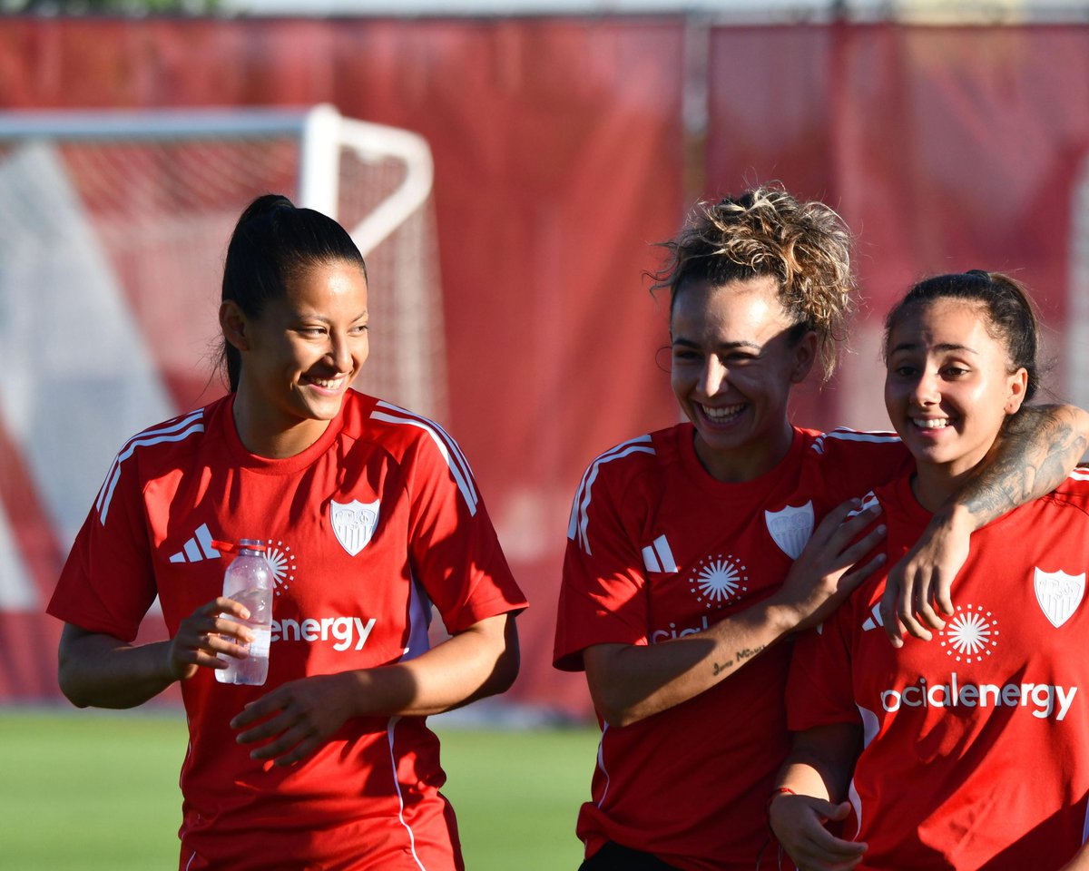 SevillaFC_Fem's tweet image. 😁 Caras de semana terminada y finde libre ☑️
#SevillaFCFem #LigaFMoeve #WeareSevilla