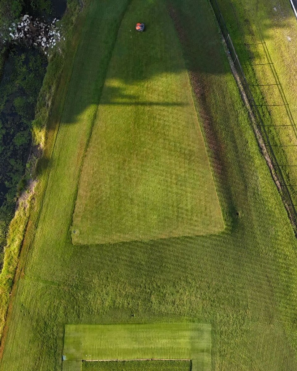 GreenSightAg's tweet image. Impressive turf results from HGTC’s turf program — clean cuts, consistent quality, and time saved thanks to the #Husqvarna Automower 550.

Proud to support their hands-on learning with a mower donation alongside Husqvarna.

#TurfCare #Automower #GreenSight #TurfTech