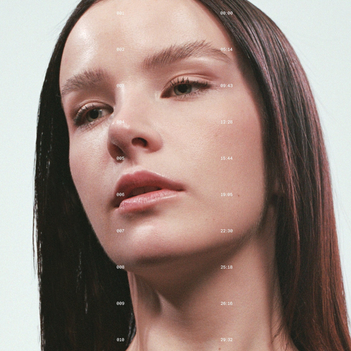 El segundo disco de <a href="/ela_minus/">Ela Minus</a>, «DÍA», mantiene el espíritu rebelde de su predecesor, pero acompañado de una furia arrolladora en su sonido y letras, para ya no solo sacudir cuerpos al ritmo de su música, sino también conciencias.

Reseña por: <a href="/mi_tulpa/">Luis Felipe Maceda</a>.
👉climaxmx.com/musica/resena-…