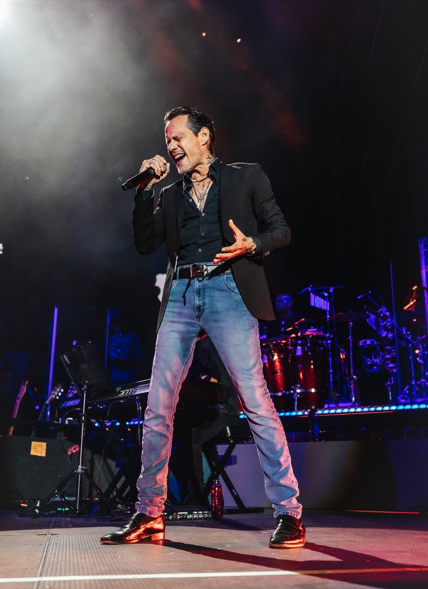 MarcAnthony's tweet image. Esoooo! La pasamos increíble 😎