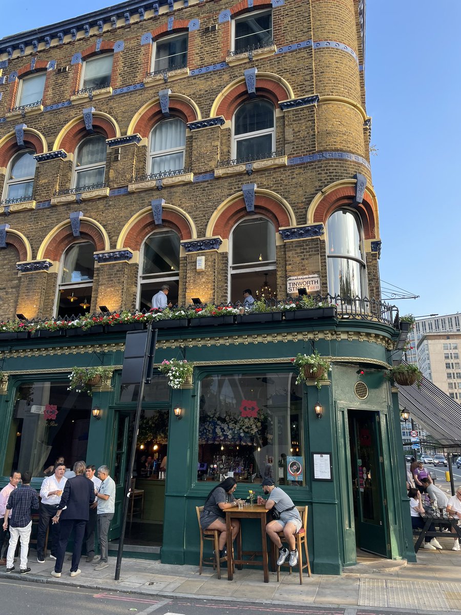 heykevinjohn's tweet image. 📍London