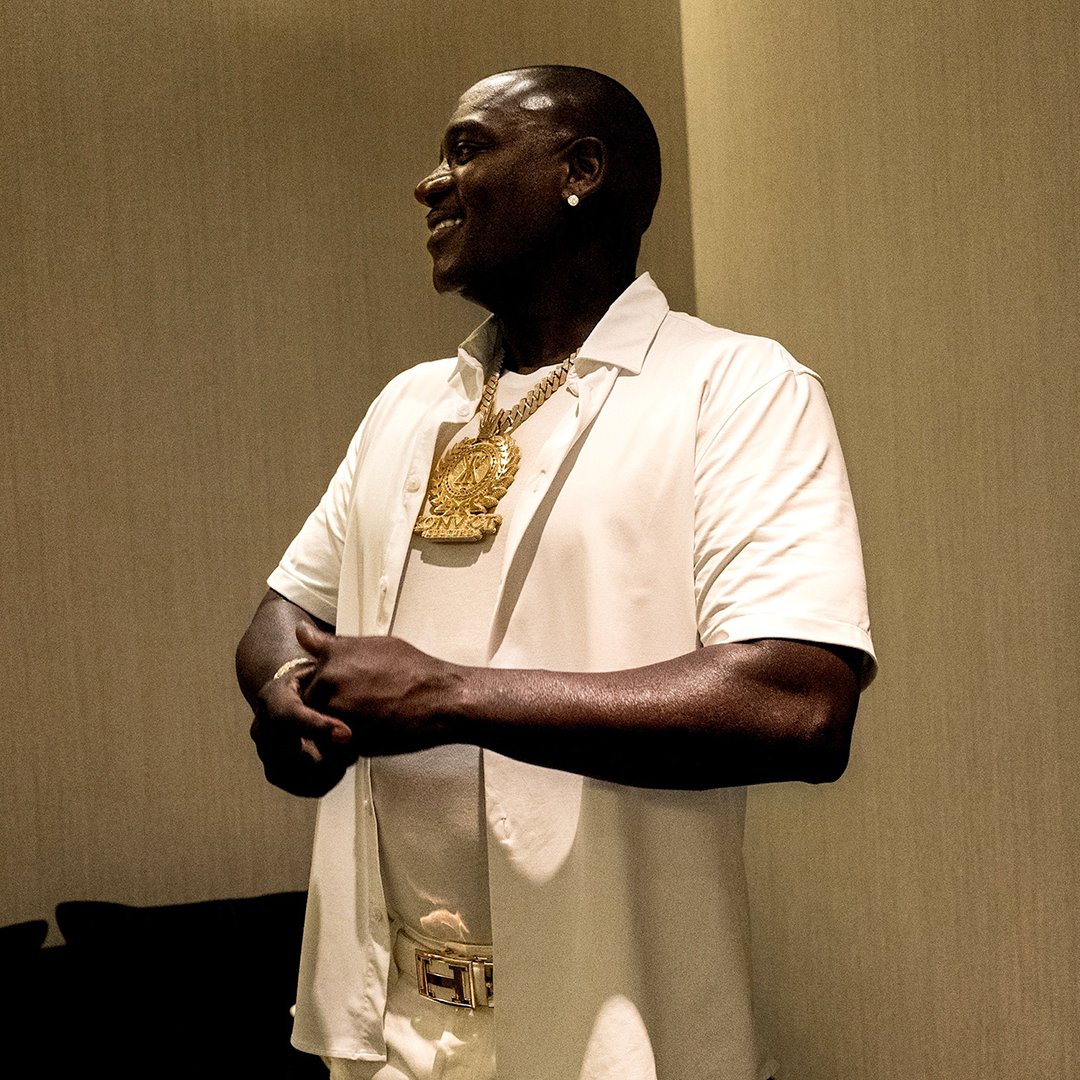 Akon's tweet image. Grateful