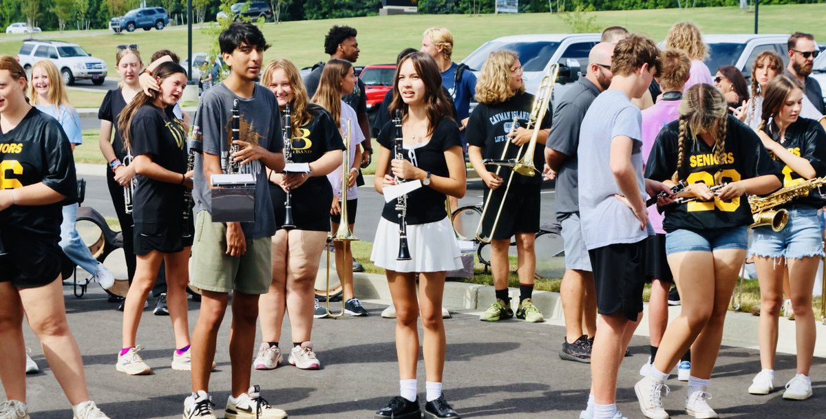 DCSeNews's tweet image. Hernando High School Ribbon Cutting Ceremony #TeamDCS #BeTheStandard