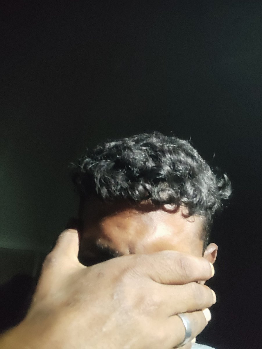 GazaIbn51701's tweet image. ”いや、これは良くない。💔
寄付をして、彼が寄付を集めるのを手伝ってください。✅
家族に食べ物を与えずに放っておけるわけがないですよね?💔
本当に、皆さんの寄付が必要です。😭 寄付にご協力ください。✅
寄付とシェアにご協力ください。”