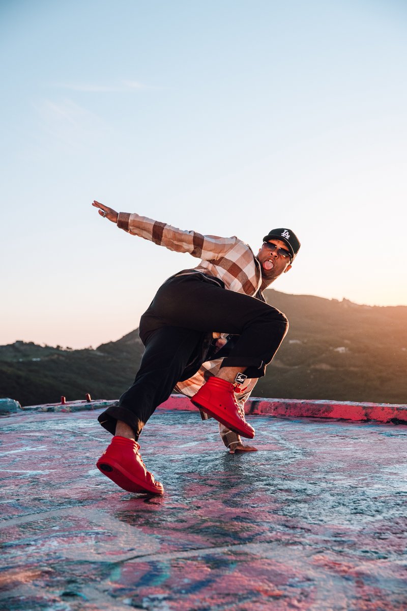 Challenge of the week: Break the floor in your Fuegos 🔥

Think you’ve got the cleanest moves?
📸 Post it on your feed or story
👟 Tag us + use #FuegoFridays
We’ll be reposting the top movers this weekend.

#FlowTec #dancesneakers #fuegodance #breakdance