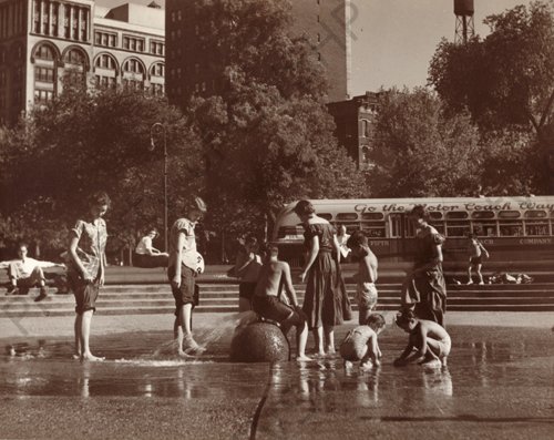 GVSHP's tweet image. New York summers were brutal long before air conditioning became common. Learn how our historic neighborhoods combined beauty and function to achieve some comfort in the summer heat: villagepreservation.org/2025/07/25/swe…