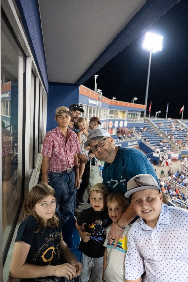 Flash Sale! 

We had a suite open up for tomorrow night-grab it before it's gone and take advantage of a 25% discount. Get 25 tickets for tomorrow's game for only $600. 

And, as an added bonus get 4 Meet and Greet Passes to see Bluey herself. 

🔗: ow.ly/VjTq50WvxKZ