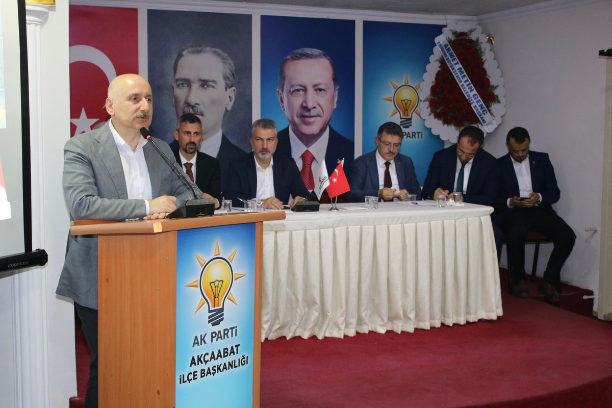 61hemensimdi's tweet image. Akçaabat İlçe Danışma Toplantısı; TBMM Bayındırlık, İmar, Ulaştırma ve Turizm Komisyonu Başkanımız, Trabzon Milletvekilimiz Sn. Adil Karaismailoğlu’nun katılımlarıyla gerçekleştirildi.
Toplantıda alınan kararların ilçemize ve hemşehrilerimize hayırlı olmasını diliyoruz.