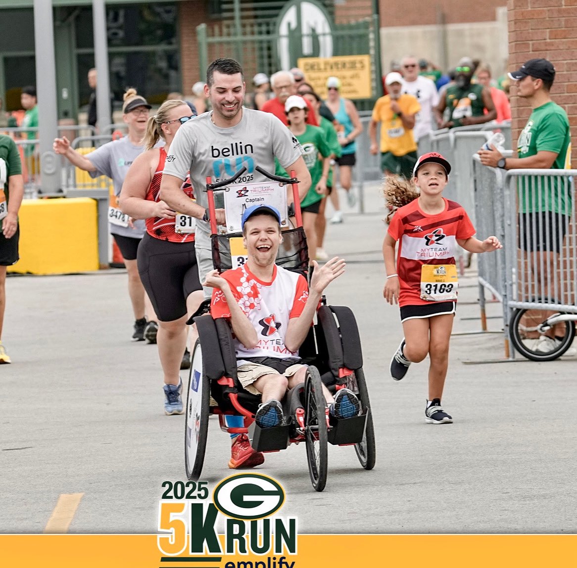 EricJToney's tweet image. It was a special experience with @myTEAMTRIUMPHwi letting me help Aaron across the finish line at the Packers 5k last weekend.