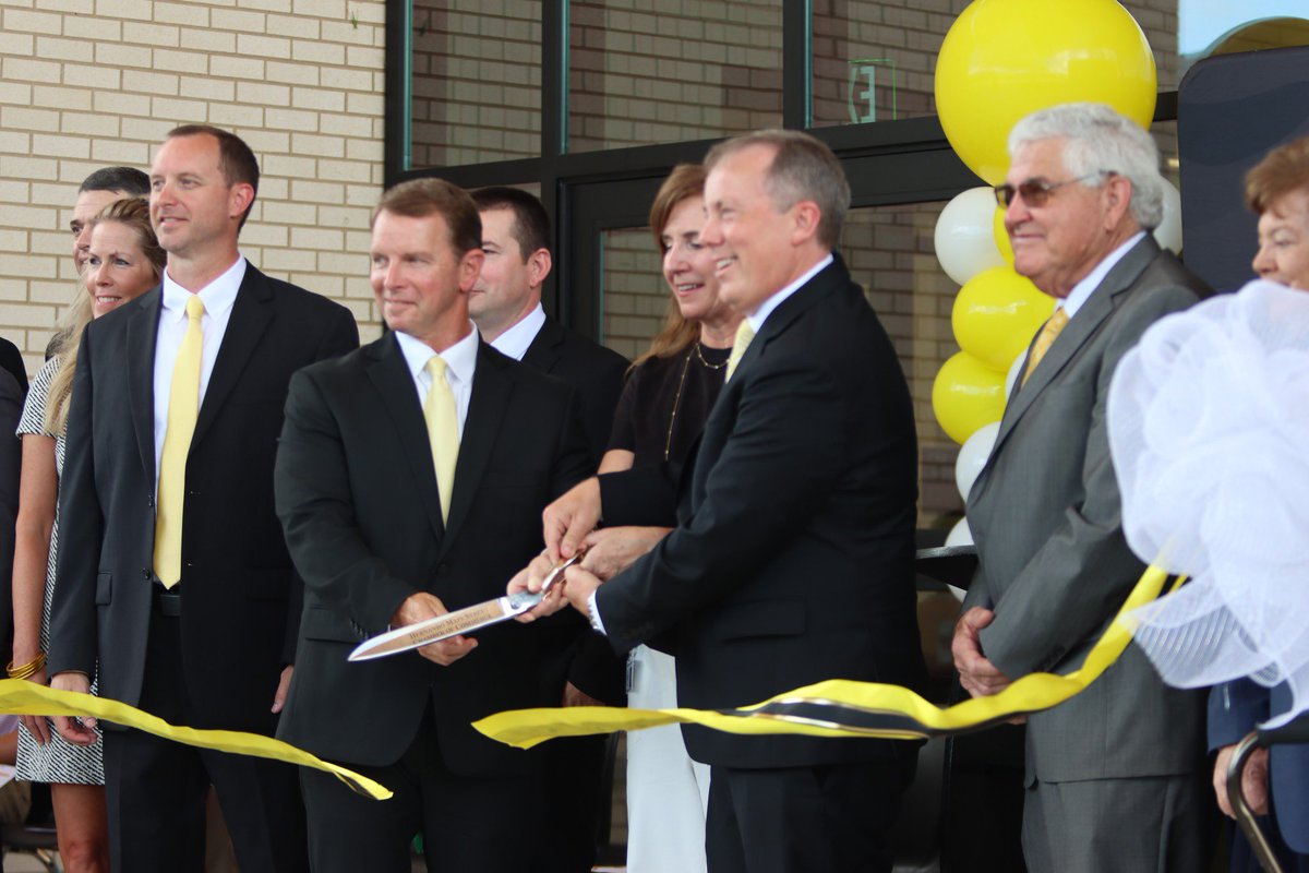 DCSeNews's tweet image. Hernando High School Ribbon Cutting Ceremony #TeamDCS #BeTheStandard