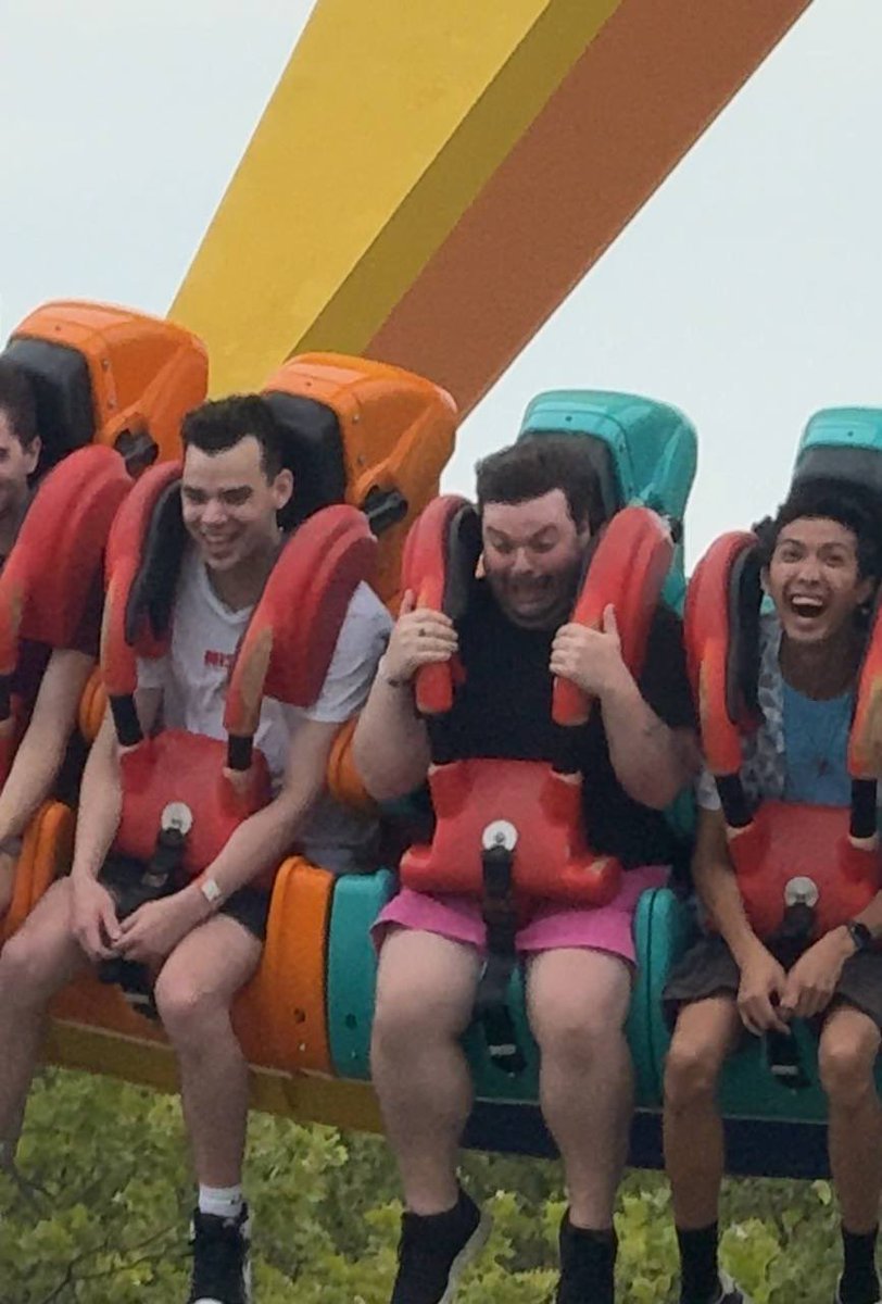 iamsessu's tweet image. Cedar Point is fine.