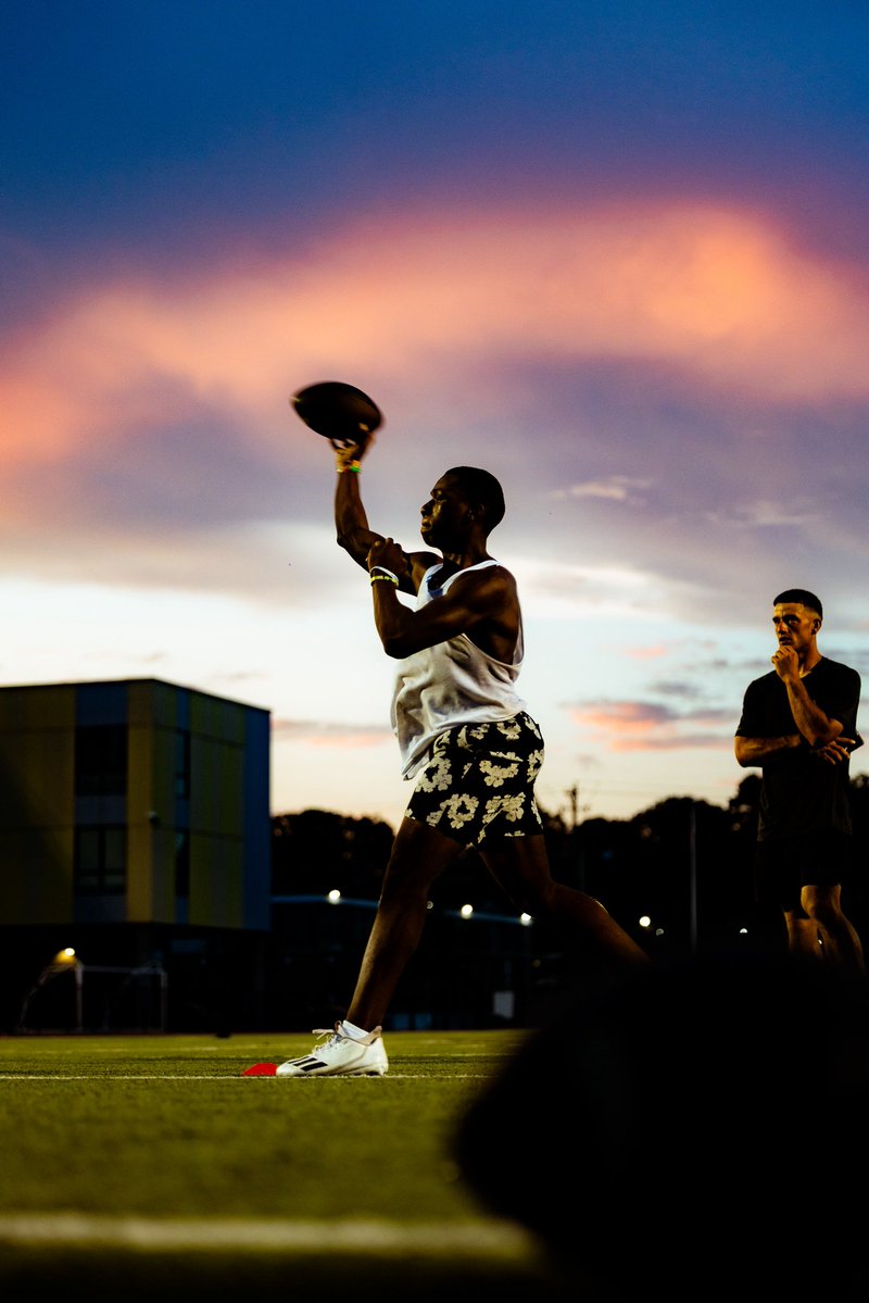 QB_Doctor's tweet image. FRIDAY NIGHT LIGHTS 🌑💫