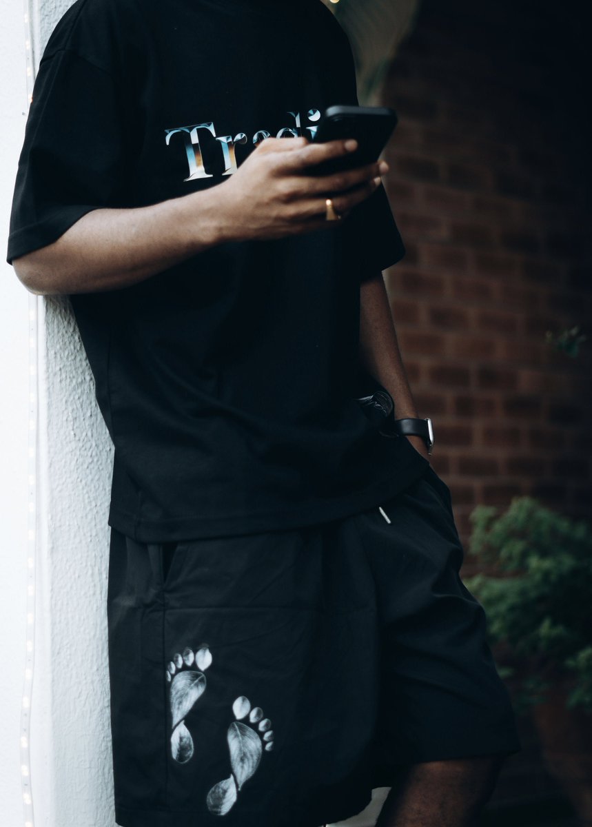 rootsandgin's tweet photo. Black-out shorts https://t.co/pYMAwhyPfP