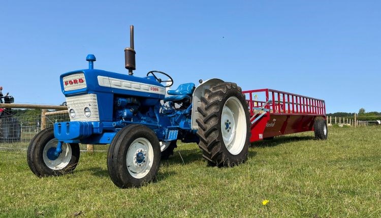VisitIOW's tweet image. Highland Evening at Isle of Wight Rare Breeds CIC 🐏
Visit the Isle of Wight Rare Breeds CIC for a unique countryside adventure as you take a tractor and trailer ride through the scenic fields, home to the beautiful Highland and Longhorn cows.
ℹ️tinyurl.com/5eamnabd…